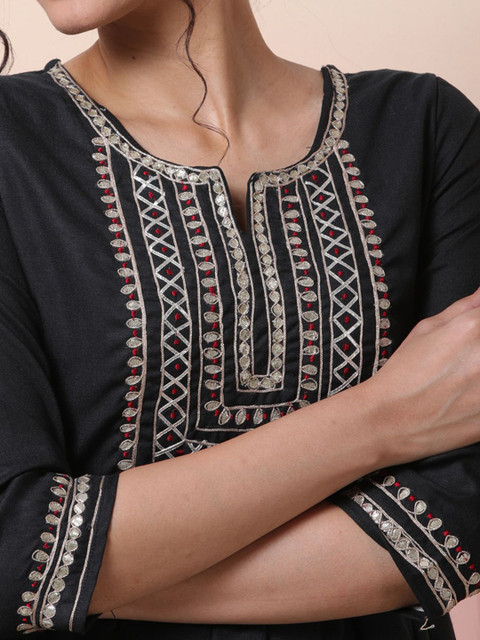 Sangria Women Ethnic Motif-Gotta Patti Cotton Anarkali Kurta - Image 2
