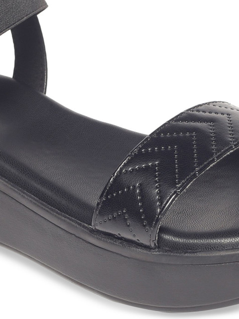 Monrow Textured Open Toe Flatform Heels - Image 6