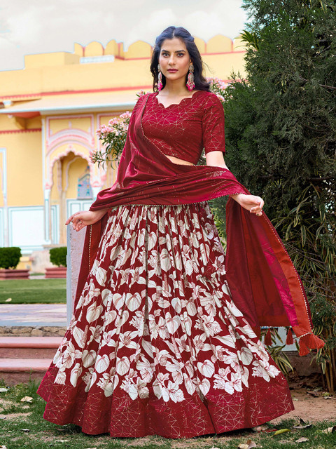 LOOKNBOOK ART Women Printed Foil Print Semi-Stitched Lehenga & Blouse With Dupatta - Image 6