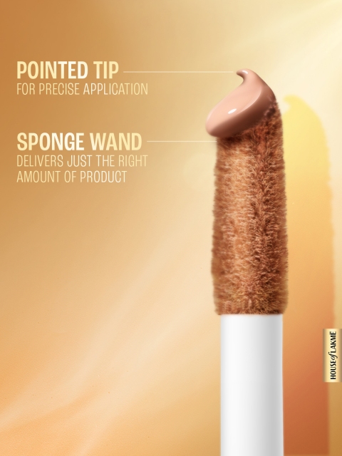 Lakme Makeup+Skincare Vit C Superglow Concealer 5.4ml - Ivory 10 - Image 8