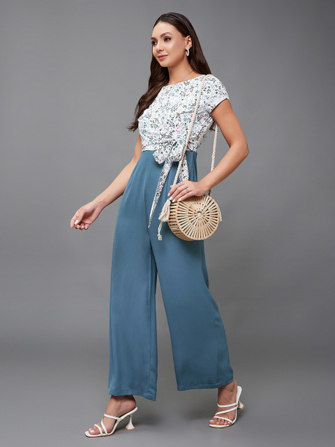 Miss Chase Women White & Blue Floral Print Basic Jumpsuit