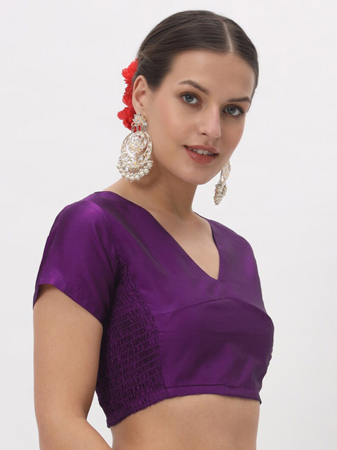 studio rasa Solid V-Neck Smocked Crop Top - Image 3