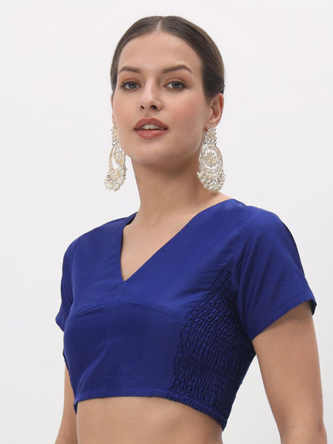 studio rasa Solid V-Neck Smocked Crop Top - Image 4