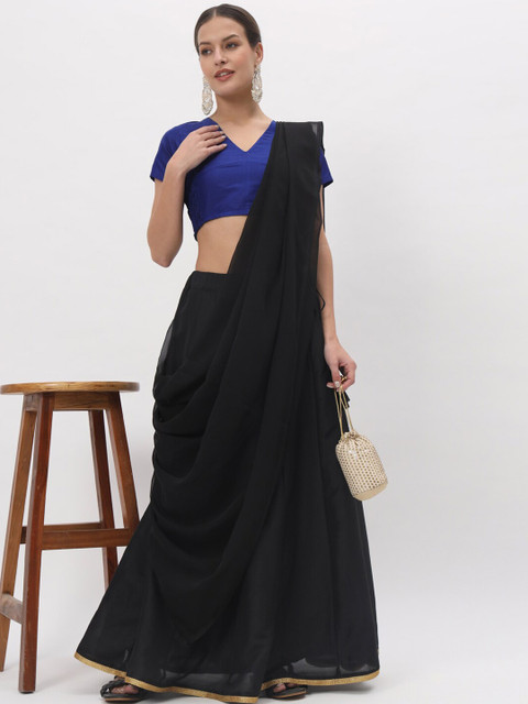 studio rasa Solid V-Neck Smocked Crop Top - Image 6