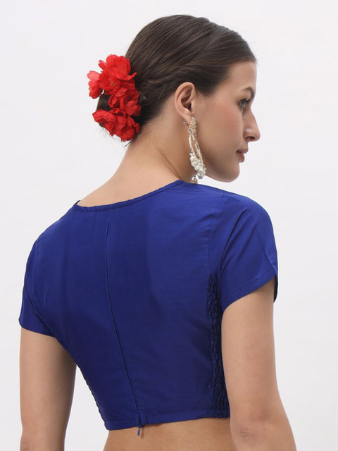 studio rasa Solid V-Neck Smocked Crop Top - Image 5