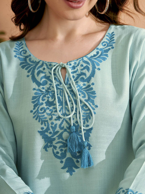Anouk X fwd Women Embroidered Tie-Up Neck Republic Day Republic Day Kurta - Image 2