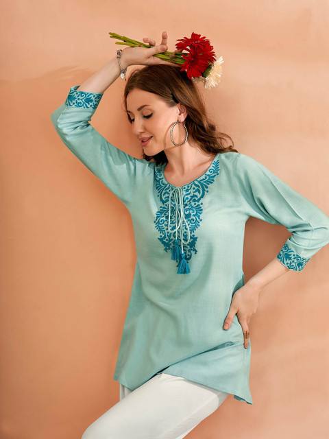 Anouk X fwd Women Embroidered Tie-Up Neck Republic Day Republic Day Kurta - Image 6