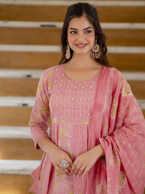 Anouk Women Floral Printed Panelled Aari Work Pure Cotton Kurta with Trousers & With Dupatta - Image 6