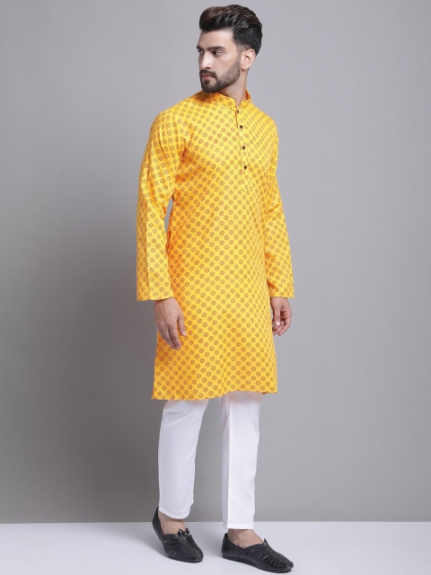 Armaan Ethnic Men Floral Printed Regular Kurta with Pyjamas - Image 3