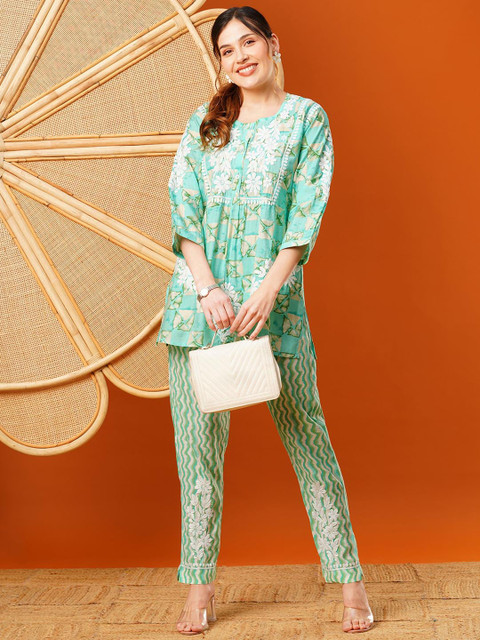 ADA Plus Size Ethnic Motifs Printed Round Neck Embroidered Tunic with Trousers