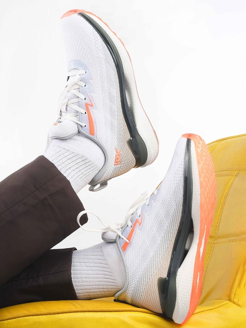 HRX by Hrithik Roshan Men Mesh Running Shoes - Image 7