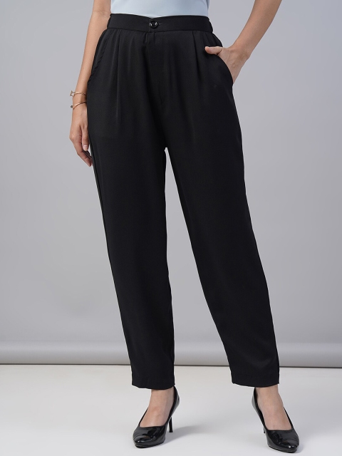 FITHUB Women Tapered Fit High-Rise Pleated Trousers