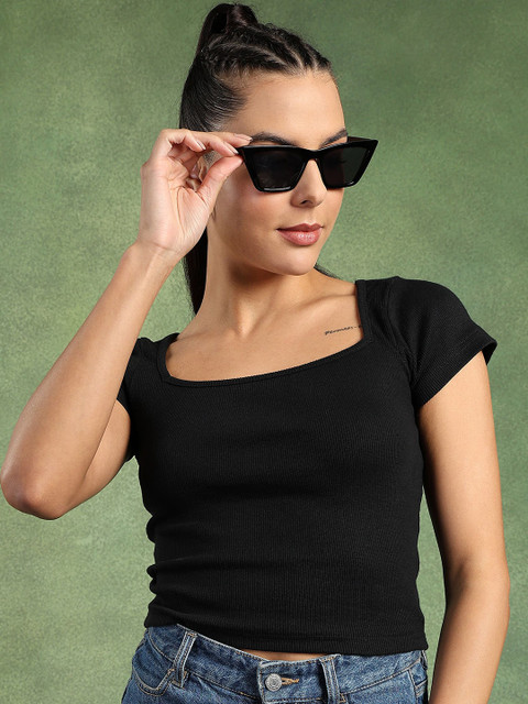 The Roadster Lifestyle Co Solid Knits Square Neck Cotton Crop Tops