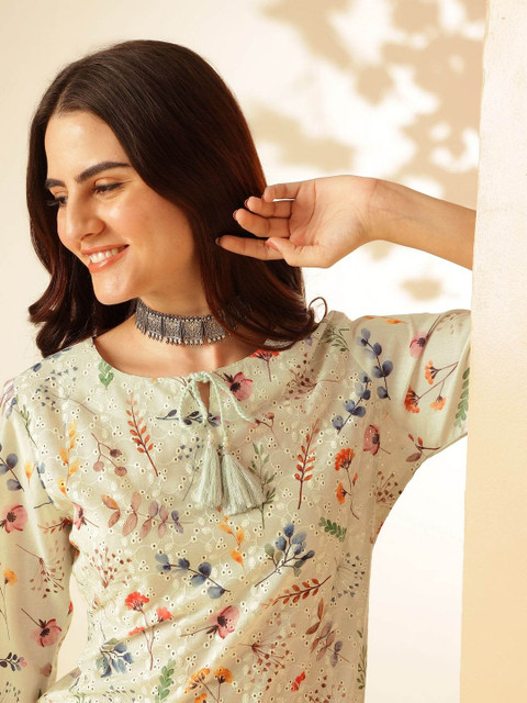 Anouk Off White Floral Printed Thread Work Pure Cotton Straight Kurta