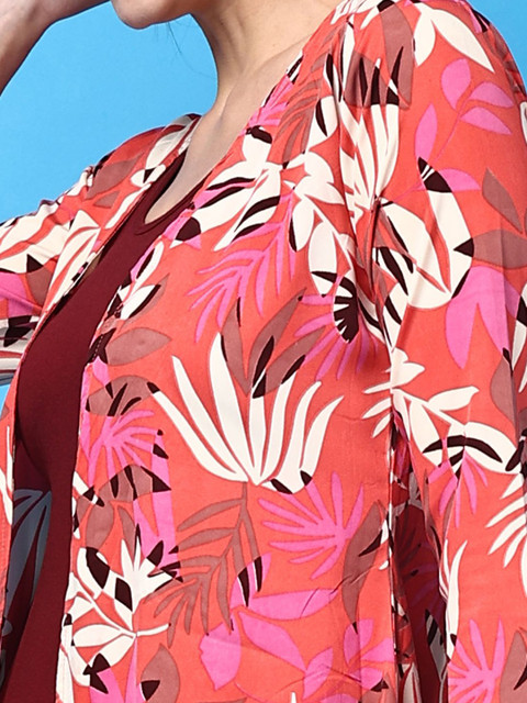 Home niche-market02 44 20c6e0b5 e572 46ff 9c9a 98b9a57b78551719302985852BAESDWomenPrintedLonglineShrug2