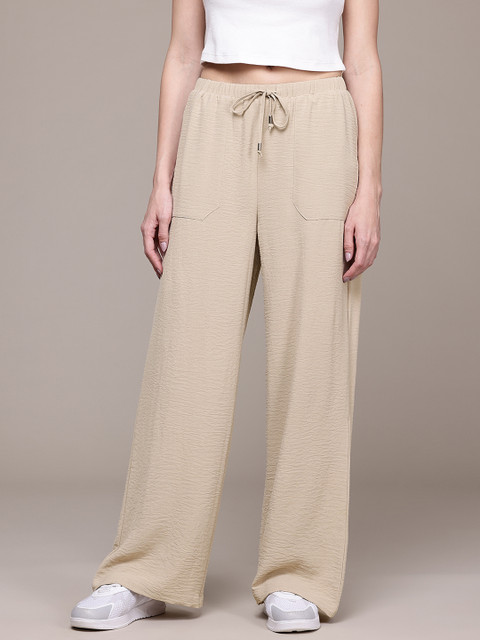 The Roadster Lifestyle Co. Women Regular-Fit Textured Trousers