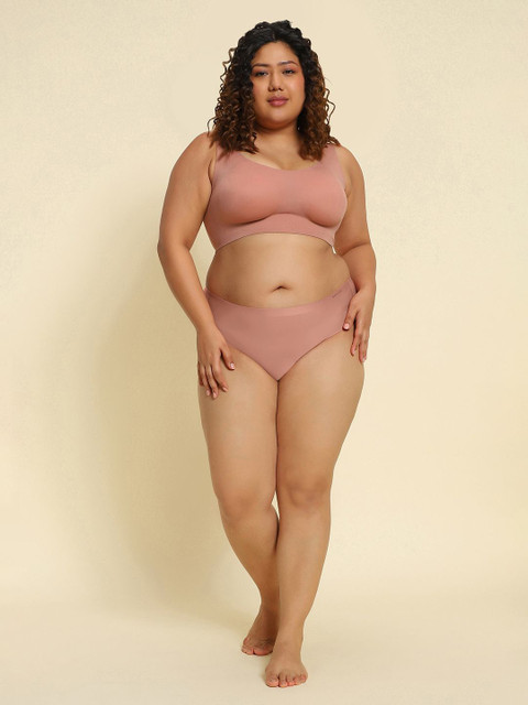 Van Huesen Body Shaper Padded Seamless Bra with Full Coverage and Removable Pads - Image 3