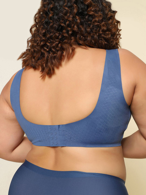 Van Huesen Body Shaper Padded Seamless Bra with Full Coverage and Removable Pads - Image 6