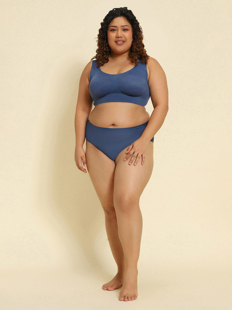 Van Huesen Body Shaper Padded Seamless Bra with Full Coverage and Removable Pads - Image 4