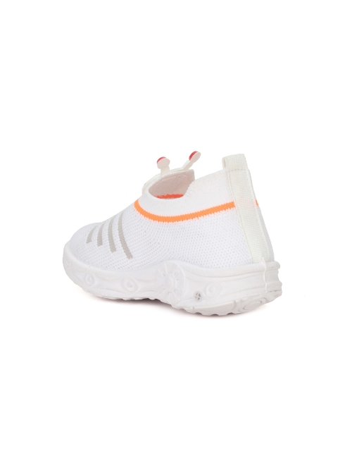 Lil Lollipop Kids Round Toe Musical Chu Chu Sneakers - Image 3