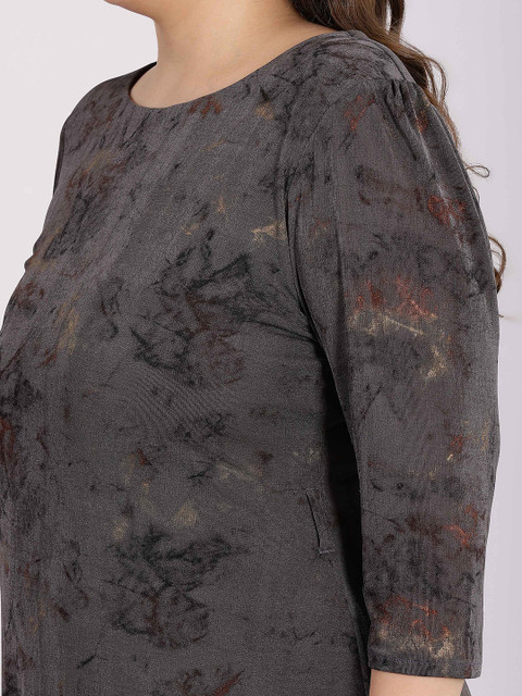 Curvy Lane Plus Size Abstract Printed A Line Dress - Image 2