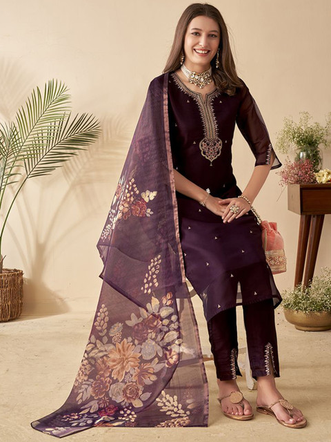 Anouk Violet Ethnic Motifs Embroidered Sequined Straight Kurta with Trousers & Dupatta - Image 6