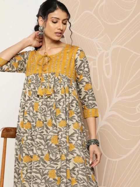 AAFAMI Floral Printed Tie Up Neck Regular Anarkali Kurta With Palazzos - Image 7