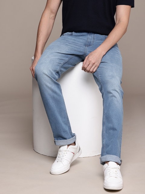 Nautica Men Straight Fit Heavy Fade Stretchable Jeans