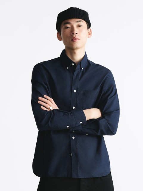 MISCHIEF MONKEY Men Classic Tailored Fit Opaque Casual Shirt