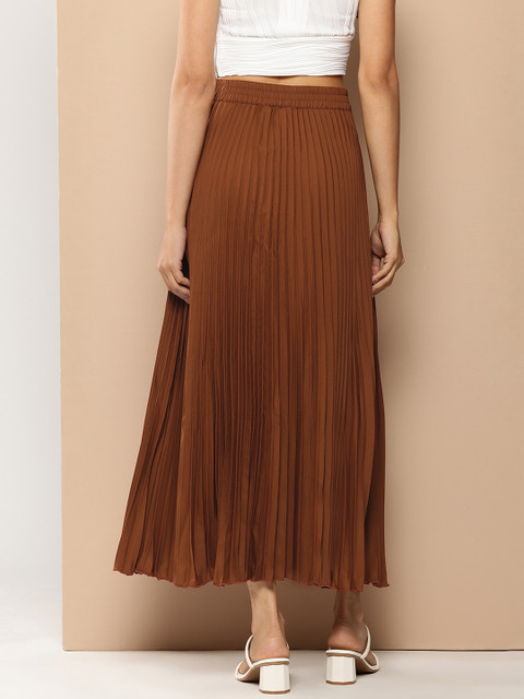 Chemistry Accordion Pleated A-line Maxi Skirt - Image 3