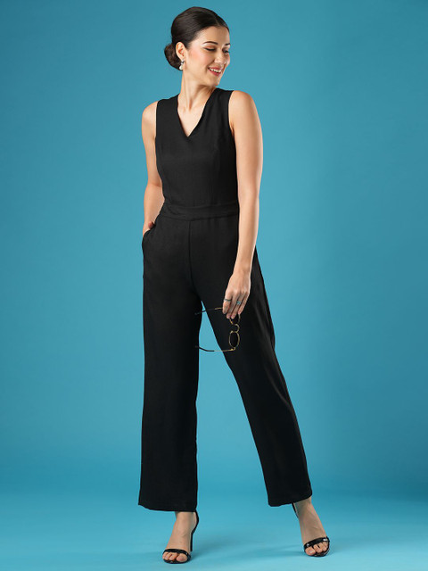 Globus V-Neck Basic Jumpsuit