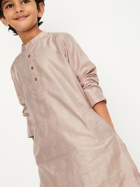 max Boys Geometric Embroidered Mandarin Collar Straight Kurta - Image 5