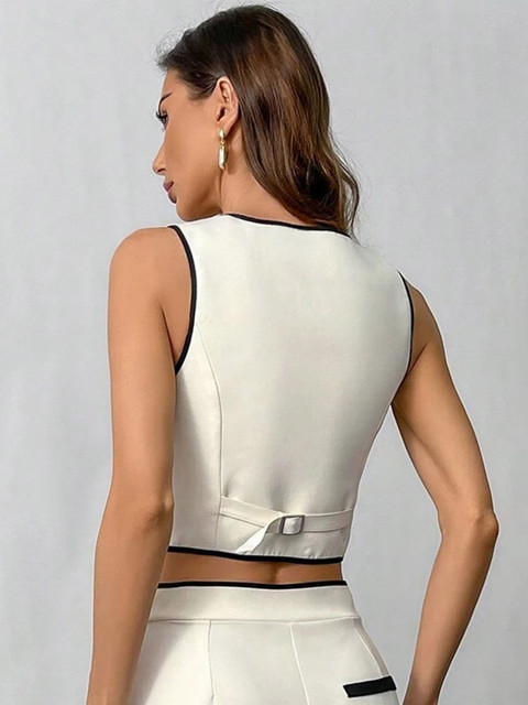 TANDUL Single-Breasted Slim-Fit Waistcoat - Image 3