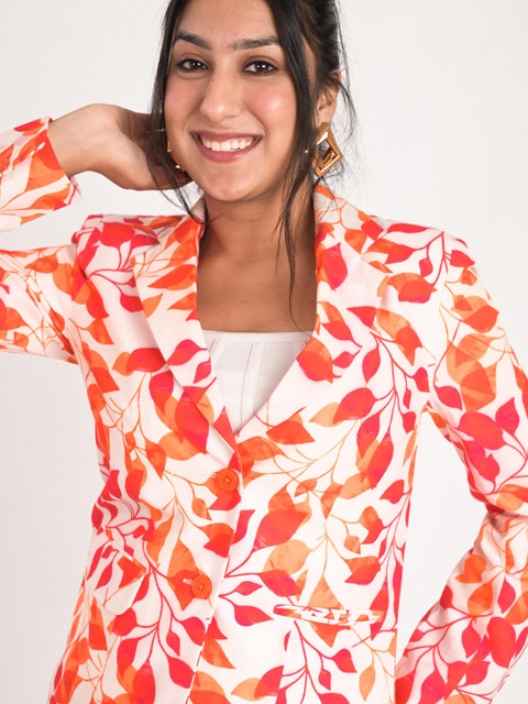 KIZI Leaf Printed Slim-Fit Single-Breasted Blazer - Image 6