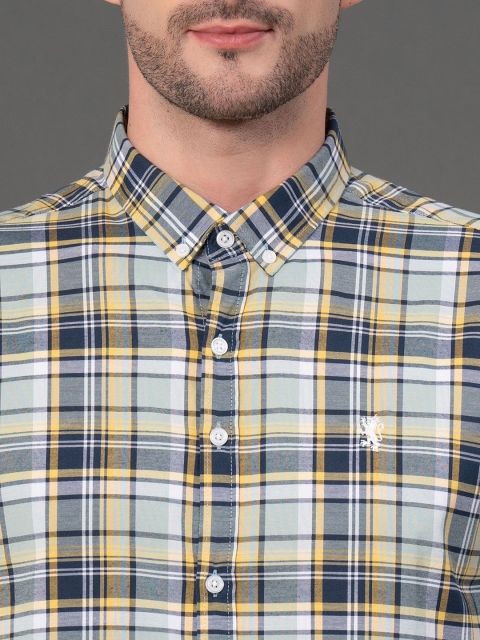 Red Tape Men Tartan Checks Checked Casual Shirt - Image 3