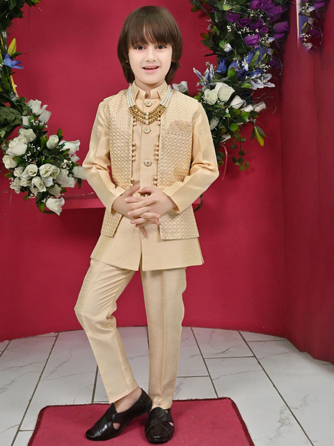 ahhaaaa Boys Embroidery Sherwani Set - Image 6