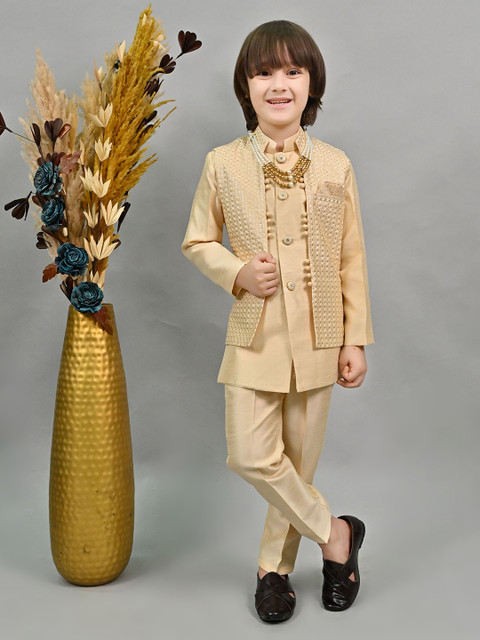 ahhaaaa Boys Embroidery Sherwani Set - Image 5