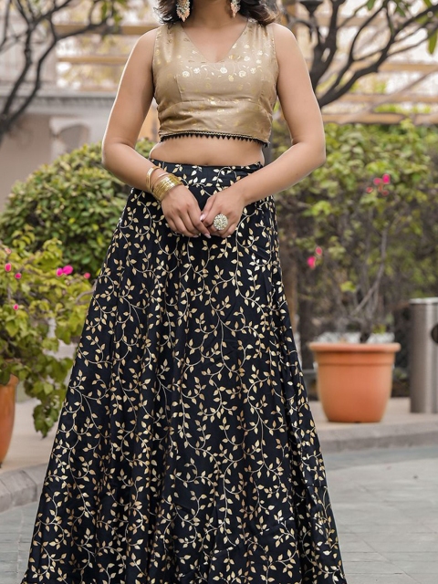 AKS Couture Printed Gotta Patti Ready to Wear Lehenga & Blouse With Dupatta - Image 3