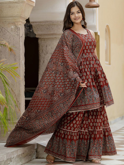 Nayo Ethnic Motifs Printed Sweetheart Neck Pure Cotton Kurta with Sharara & Dupatta - Image 3