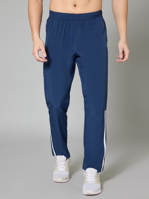 TURNFIT Men Side Pockets Track Pants - Image 2