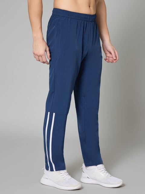 TURNFIT Men Side Pockets Track Pants - Image 3