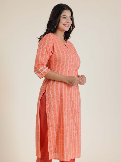 Aramya Floral Printed Keyhole Neck Pure Cotton Straight Kurta - Image 3