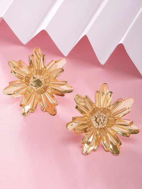 Bohey by KARATCART Gold Plated Floral Shaped Studs - Image 2