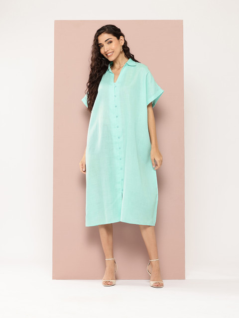 Qurvii Oversized Extended Sleeve Midi Shirt Dress