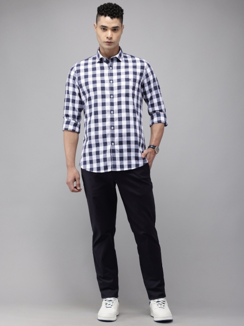 Van Heusen Sport Pure Cotton Slim Fit Checked Casual Shirt - Image 6