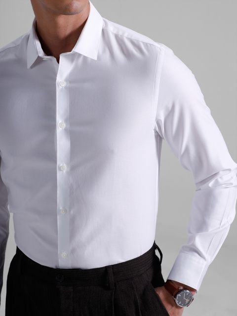 INVICTUS Signature Slim Fit Opaque Pure Cotton Formal Shirt - Image 2