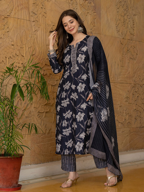 KALINI Floral Printed Gotta Patti Straight Kurta With Trouser & Dupatta - Image 6