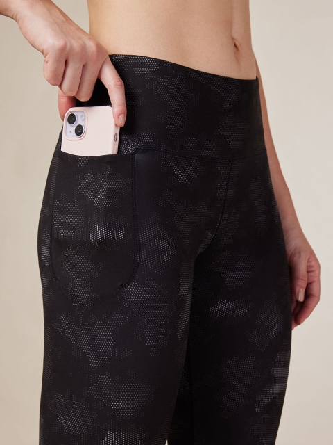 CULT Black Printed Performance COMFlex Tights - Image 5