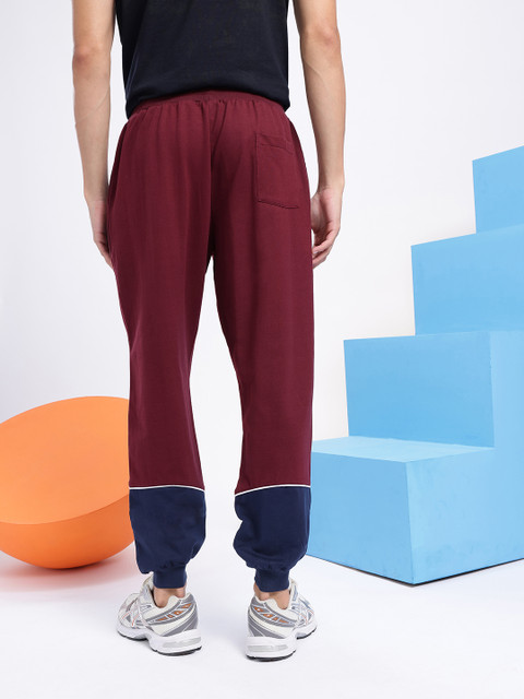 Aeropostale Men Contrast Piping Detailed Colourblocked Joggers - Image 4