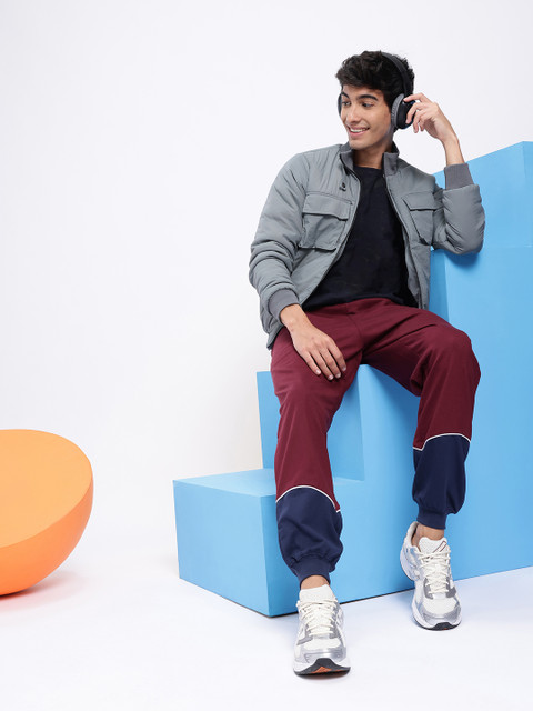 Aeropostale Men Contrast Piping Detailed Colourblocked Joggers - Image 5